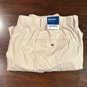 Old Navy Women’s Beige Chino Pants